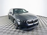 New 2026 BMW i5 eDrive40 w/ Premium Package image 2