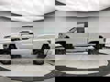 Used 2025 Nissan Frontier SV image 2