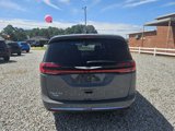 New 2025 Chrysler Pacifica Select image 4