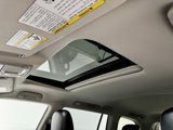 Used 2024 Nissan Armada Platinum image 6