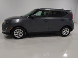 Used 2023 Kia Soul LX w/ LX Technology Package image 2