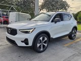 New 2026 Volvo XC40 B5 Plus image 3