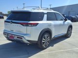 New 2025 Nissan Pathfinder Platinum image 5