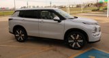 New 2025 Mitsubishi Outlander SE image 4