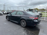 Used 2021 Toyota Camry SE image 6