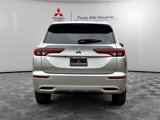 New 2025 Mitsubishi Outlander SEL image 5