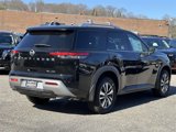 New 2025 Nissan Pathfinder SL image 4