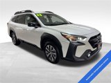 Used 2023 Subaru Outback Premium image 3