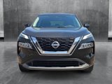Used 2023 Nissan Rogue SV image 2