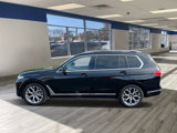 Used 2022 BMW X7 xDrive40i image 2