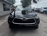 Used 2021 Toyota Highlander XLE image 2