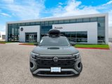 New 2025 Volkswagen Atlas Peak Edition SE image 2