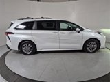 Certified 2023 Toyota Sienna XLE image 3