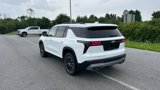 New 2026 Chevrolet Traverse LT w/ Sun and Wheel Package image 5