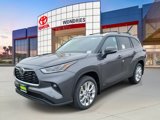 New 2025 Toyota Highlander Limited image 2