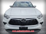 New 2025 Toyota Highlander Platinum image 2