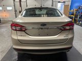 Used 2017 Ford Fusion SE image 5