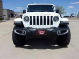 Used 2018 Jeep Wrangler Unlimited Sahara image 3