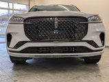 New 2025 Lincoln Aviator AWD w/ Equipment Group 101A image 2
