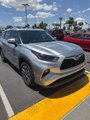 Certified 2022 Toyota Highlander XLE image 2