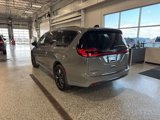 New 2025 Chrysler Pacifica Limited image 3