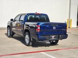 Used 2023 Nissan Frontier SV image 3