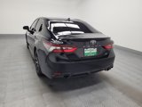 Used 2023 Toyota Camry SE image 6