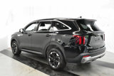 Used 2024 Kia Sorento S image 5