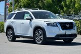 New 2025 Nissan Pathfinder Platinum image 2
