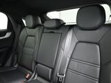 Certified 2025 Porsche Cayenne Coupe image 6