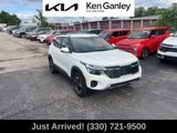 Certified 2025 Kia Seltos S image 3