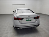 Used 2023 Nissan Altima 2.5 SL image 6