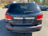 Used 2012 Kia Sorento LX w/ Third Row Pkg image 6
