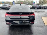 Used 2021 Hyundai Elantra SEL image 6