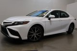 Used 2023 Toyota Camry SE image 3