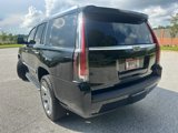 Used 2018 Cadillac Escalade Luxury image 3