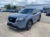 New 2025 Nissan Pathfinder Platinum image 2