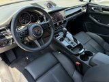 Used 2025 Porsche Macan image 4