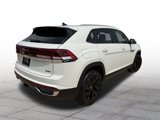 Used 2025 Volkswagen Atlas Cross Sport SE image 6
