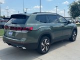 New 2026 Volkswagen Atlas SE image 5