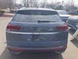 Certified 2022 Volkswagen Atlas Cross Sport SE image 2