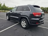 Used 2013 Jeep Grand Cherokee Laredo w/ Laredo E Group image 4