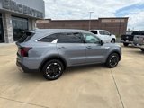 Used 2024 Kia Sorento S image 3