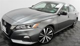 Used 2020 Nissan Altima 2.5 SR image 2