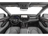 New 2025 Toyota Highlander Platinum image 5