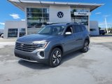 New 2025 Volkswagen Atlas SE image 2