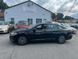 Used 2019 Volkswagen Jetta SE w/ Cold Weather Package image 2