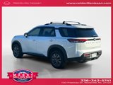 New 2025 Nissan Pathfinder SV w/ SV Premium Package image 4