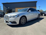Used 2017 Lincoln Continental Select image 2
