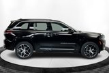 New 2025 Jeep Grand Cherokee Summit image 6